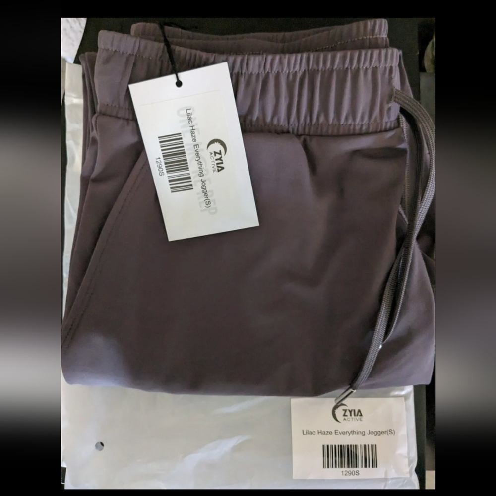 NWTB Zyia Lilac Haze Everything Joggers -Size small